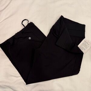 Dharana 12 NWT black lululemon
